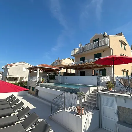 Zora Apartament Trogir